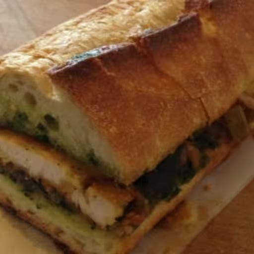 Pesto Chicken Sub 12".