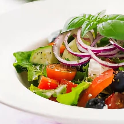 Mama's House Salad.