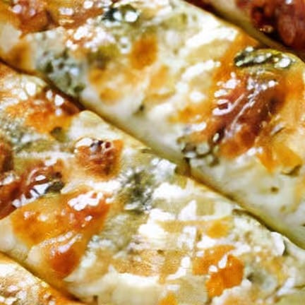 Mama's Cheesy Bread.